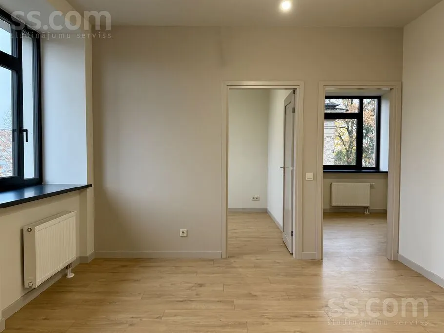 Stanze - Modern 3-Bedroom Flat with Garden in Riga
