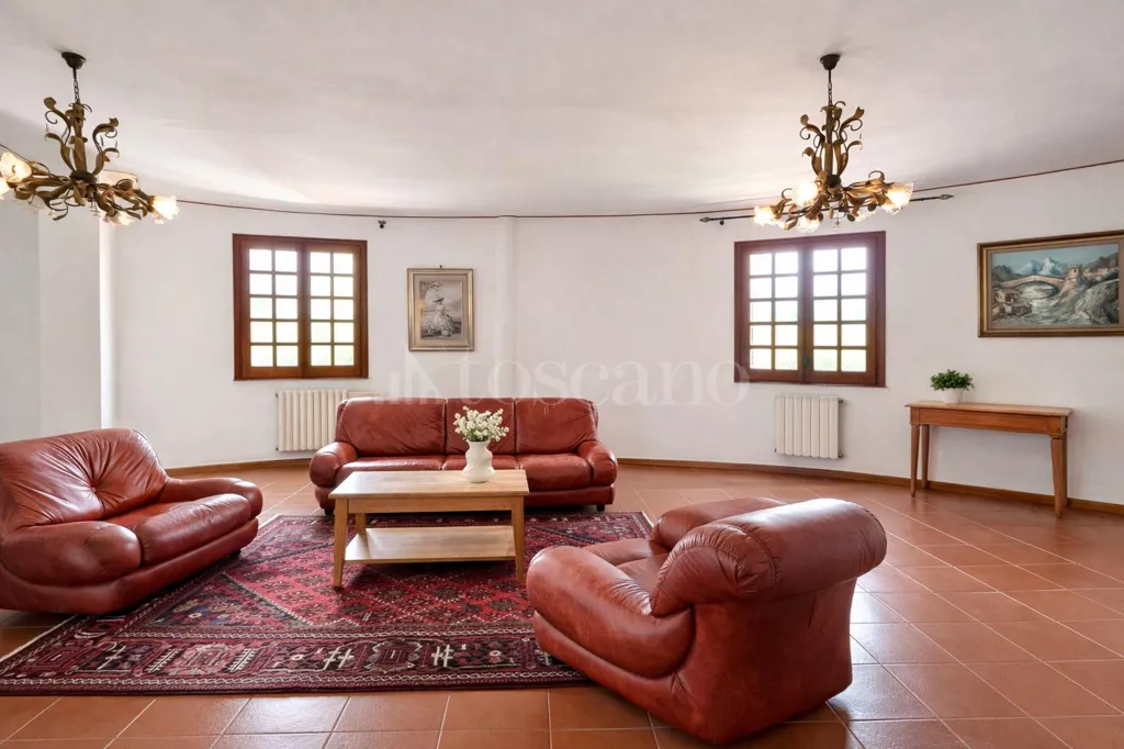 Elutuba - Luxury Villa with Circular Design in Palermo