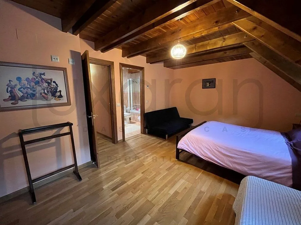 Chambres - Luxury Semidetached House with River View in Vielha