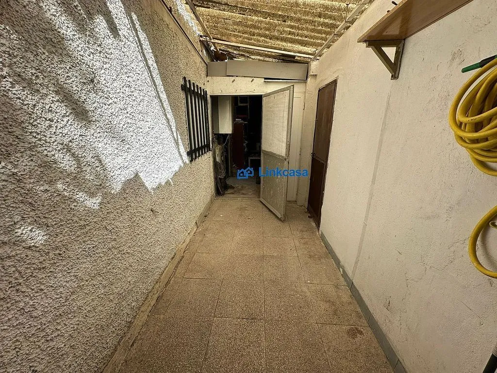 Buanderie - Luxury House with Garden in Opañel, Madrid