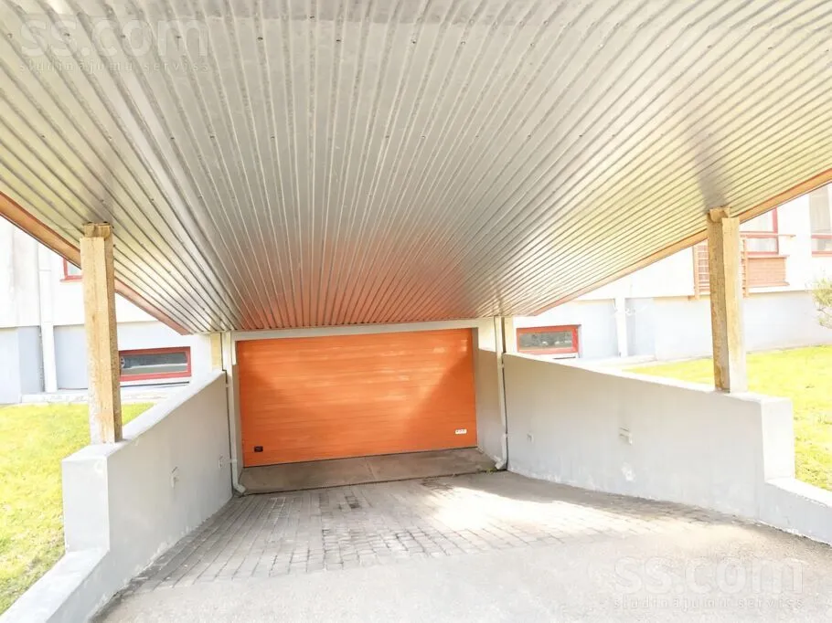 Garage - Modern 2-Bedroom Flat with Garden in Jugla, Riga