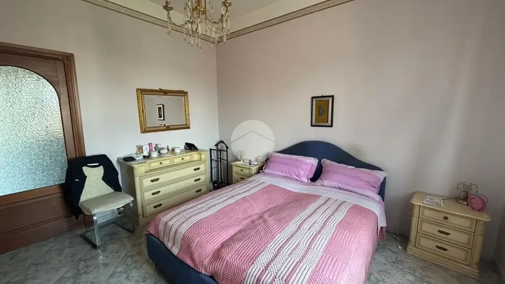 Chambres - 3-Bedroom Apartment with Balcony in Naples