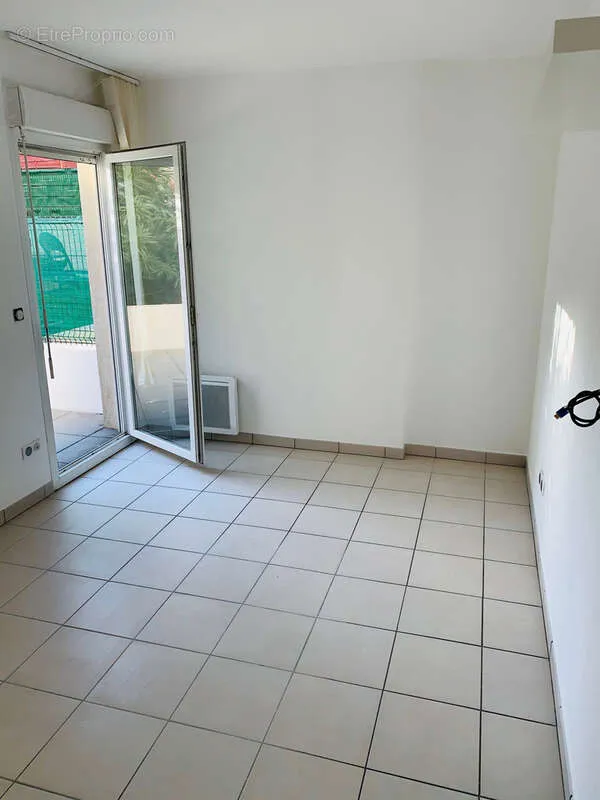 Pièces - Appartement T2 en RDC avec Jardin à Martigues