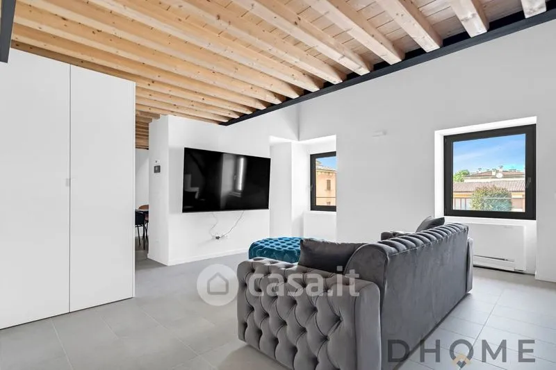 Living Room - Spacious 4-Bedroom Flat with Balcony in Seriate