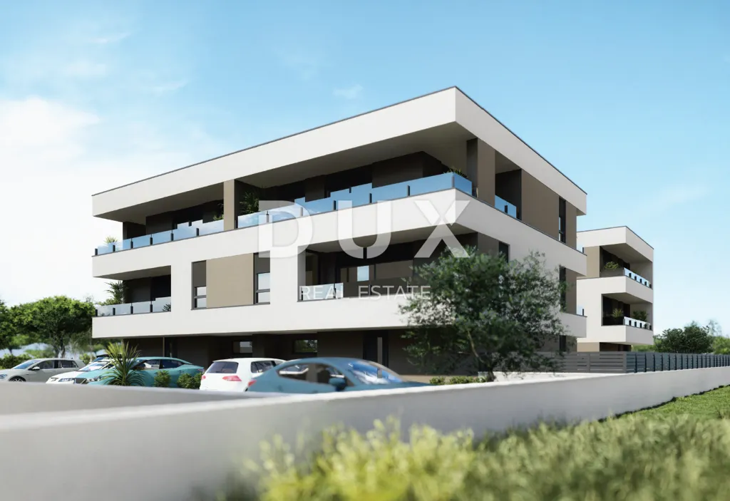 New Build Apartment with Terrace in Pula