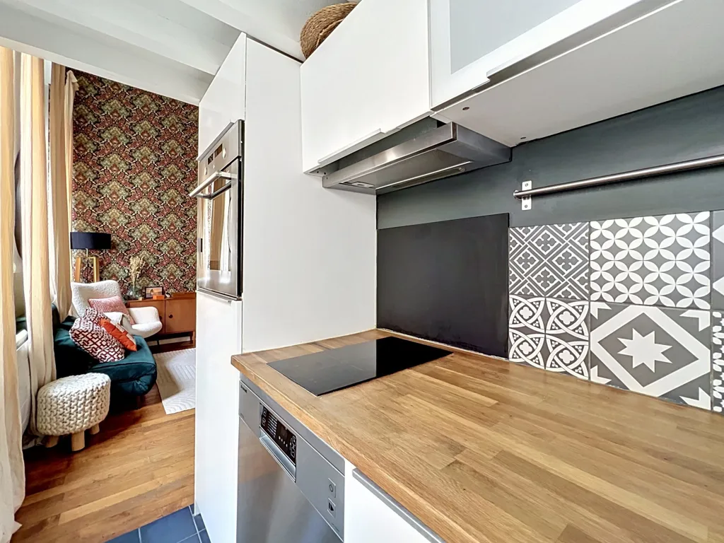 Cucina - Charming Canut Flat with Garden in Croix-Rousse