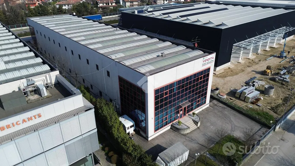 10-toaline ärihoone asukohas IT