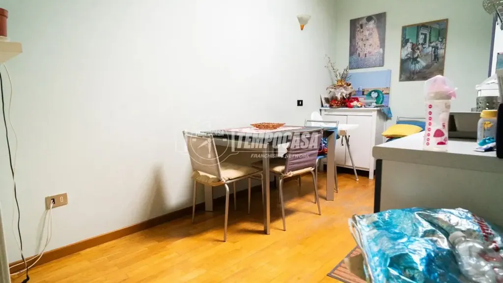 Salle à manger - Duplex Apartment with Terrace in Sassonia