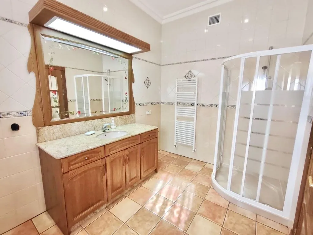 Salles de bain - Luxury Villa with Private Pool in Orihuela