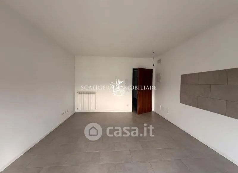 Stanze - Bilocale with Balcony in Belfiore