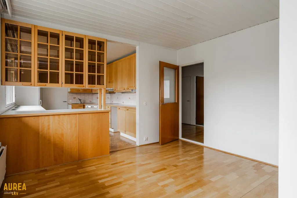 Elutuba - 70s House with Sauna in Koskela