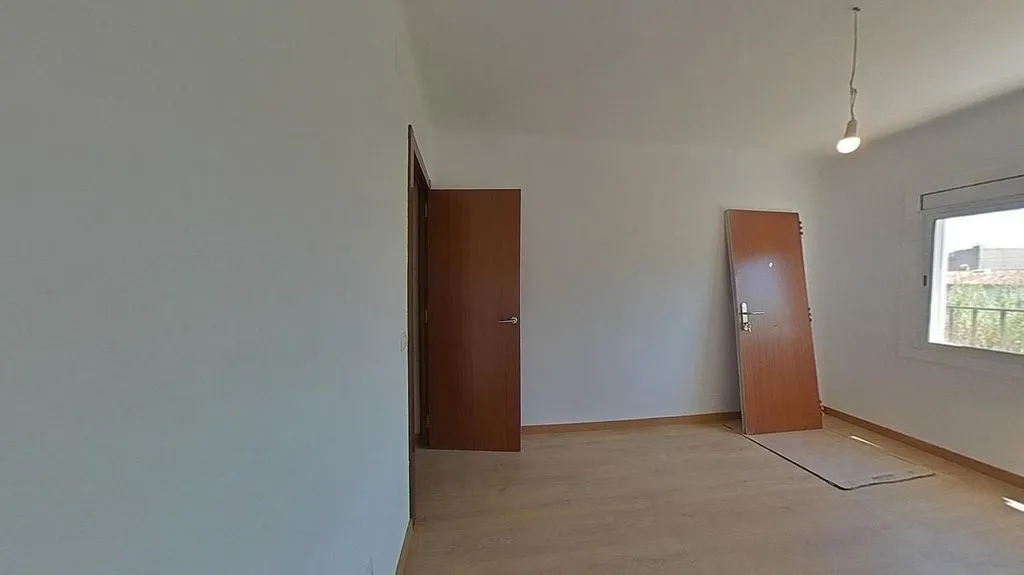 Toad - 3-Bedroom Apartment in Mollet del Vallès