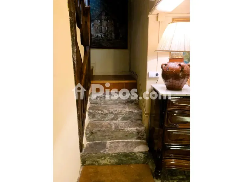 Toad - Spacious House with Mountain Views in Sin