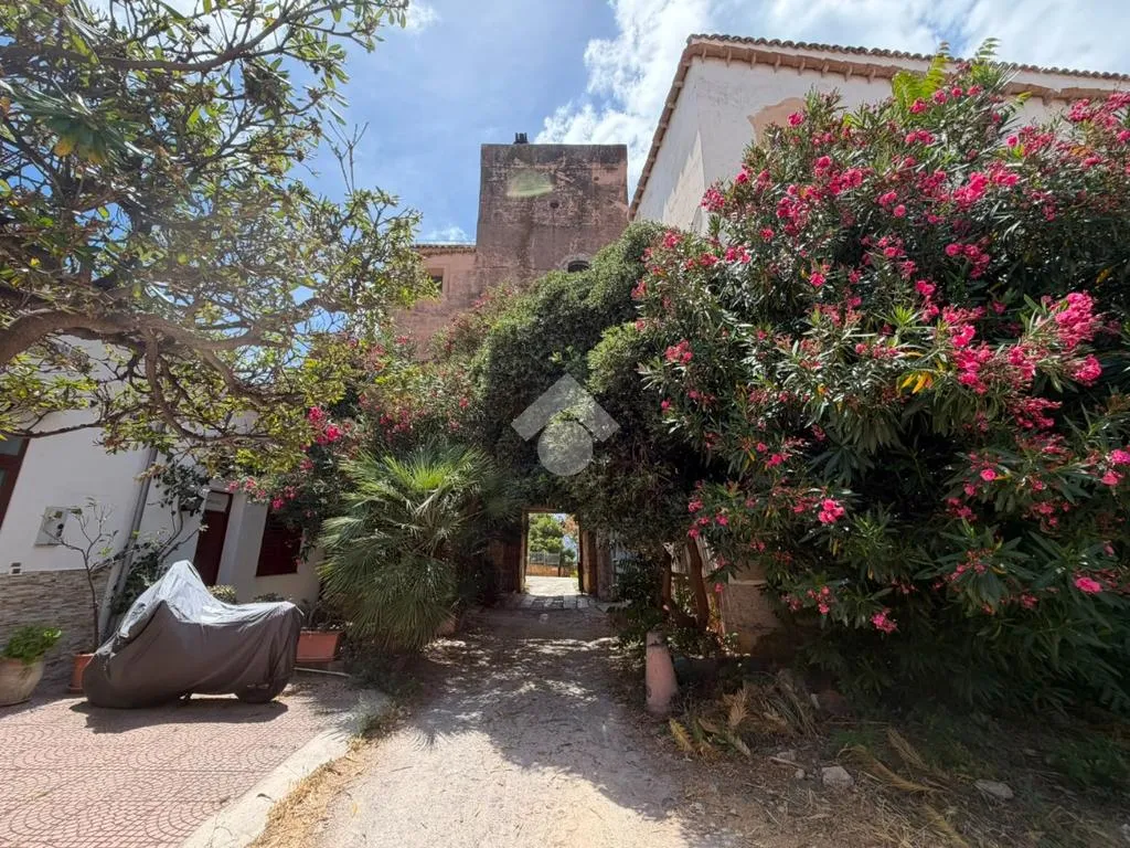 Jardin - 2-Bedroom Apartment with Beach Access in Solanto