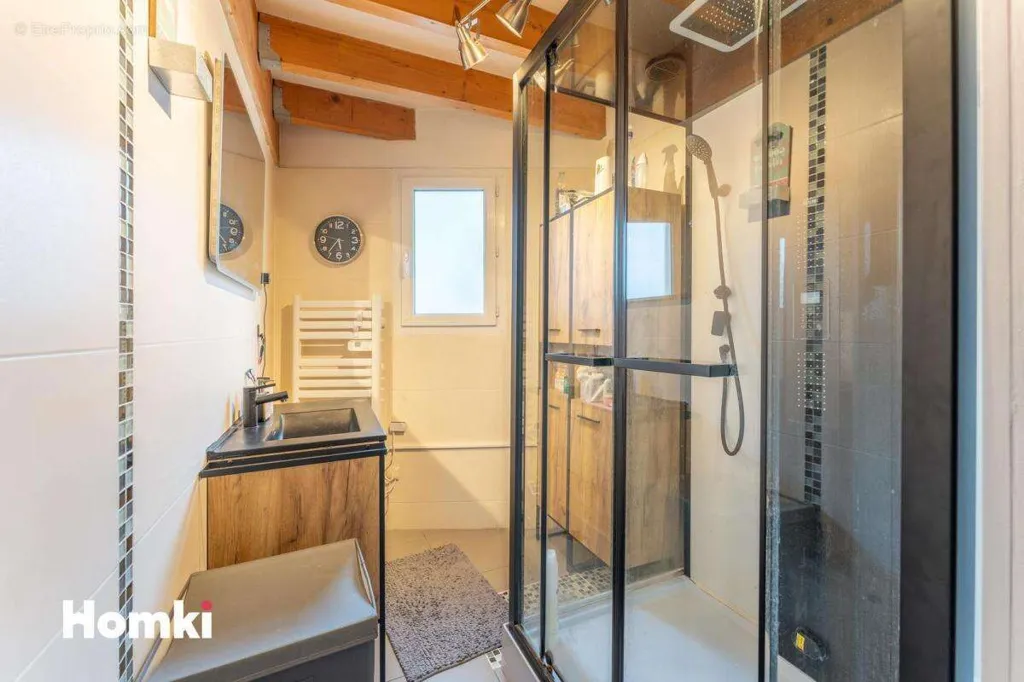 Vannitoad - Duplex with Terrace in Bagatelle