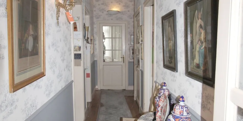 Esik - Charming Townhouse with Garden in Deinze