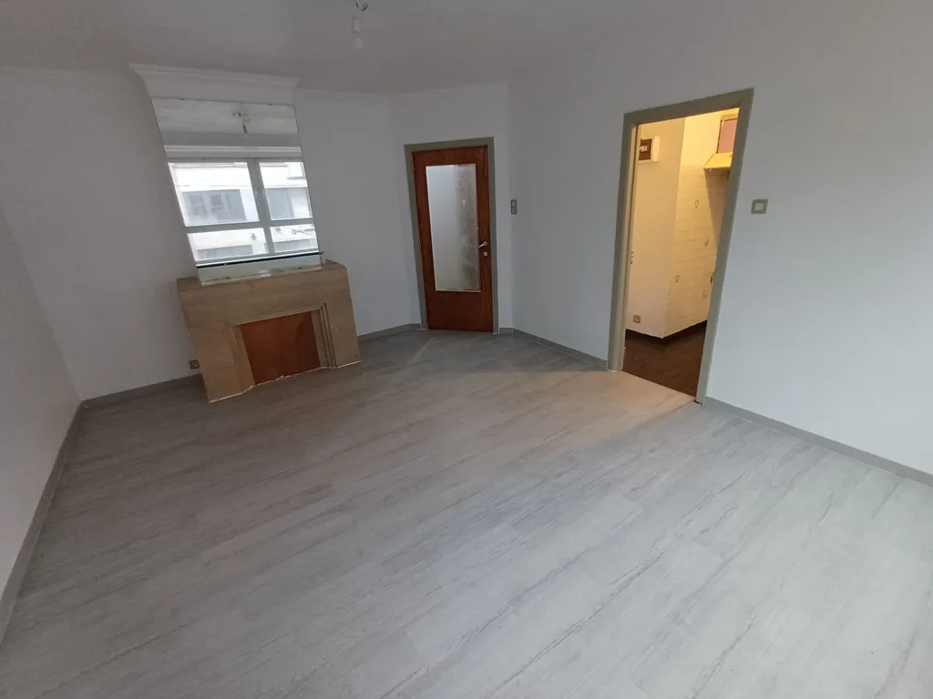 Living Room - Spacious 2-Bedroom Apartment in Charleroi Centre