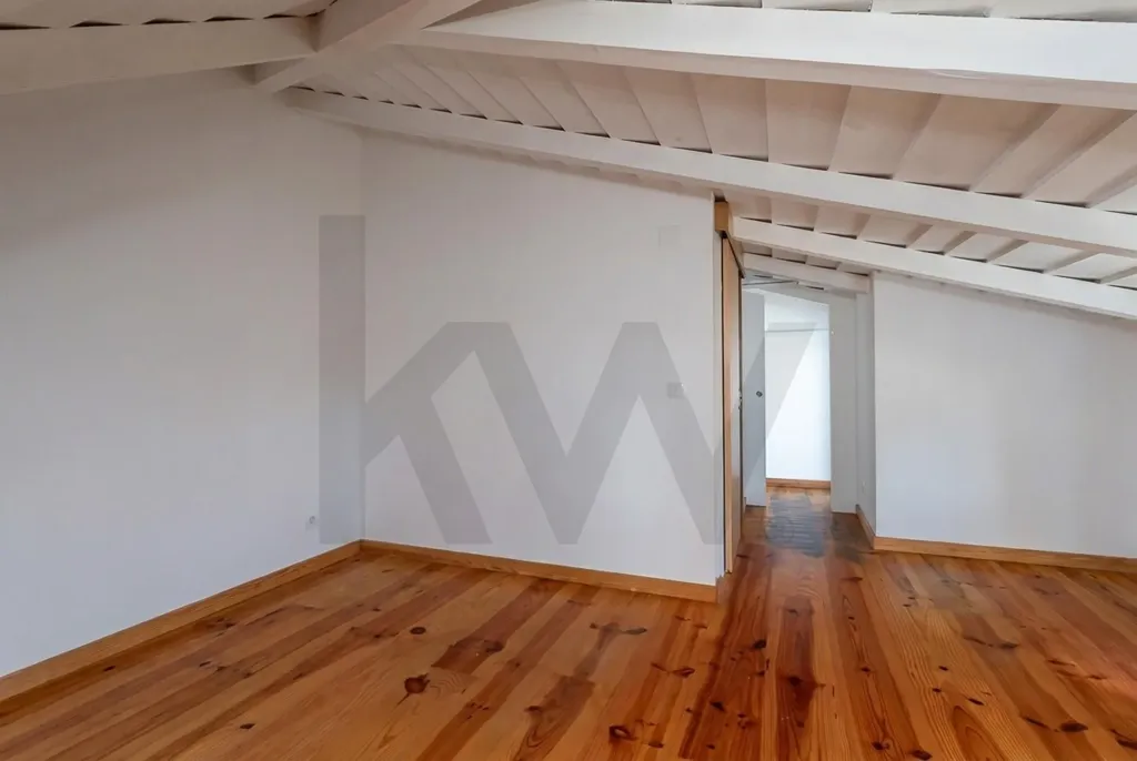 Pièces - Renovated House with Panoramic View in Lisbon