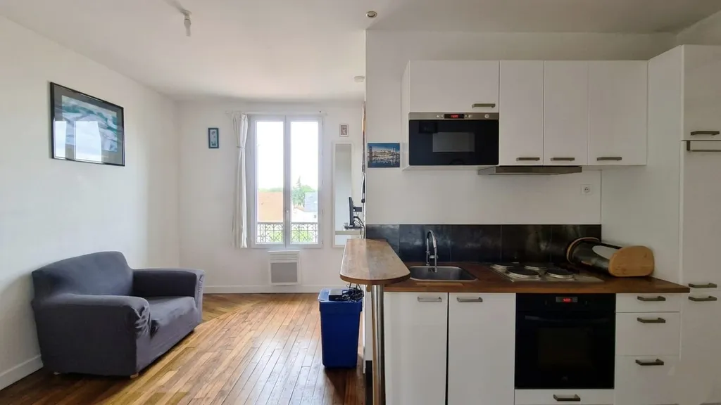 Cuisine - Appartement Lumineux avec Jardin à Choisy-le-Roi