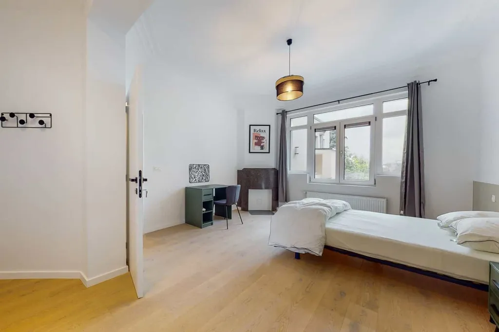 Chambres - Appartement 6 chambres à Schaerbeek