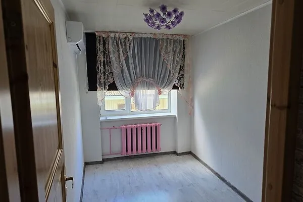 Ingresso - 3-Bedroom Flat with Central Heating in Valga