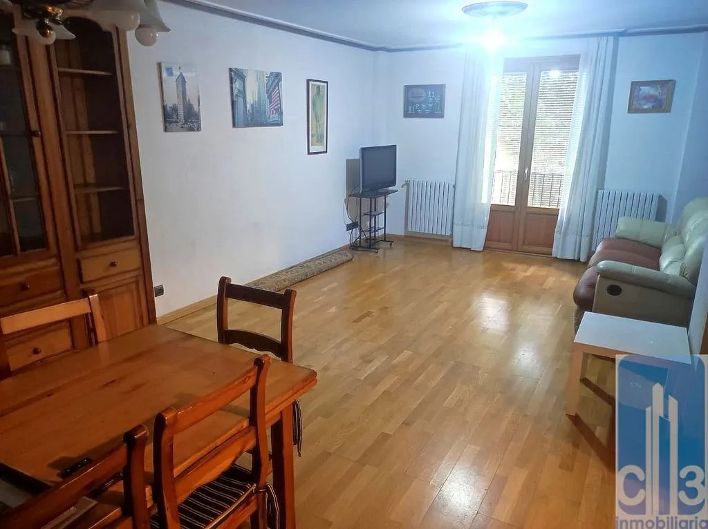 Söögituba - Duplex with Terrace in Barbastro