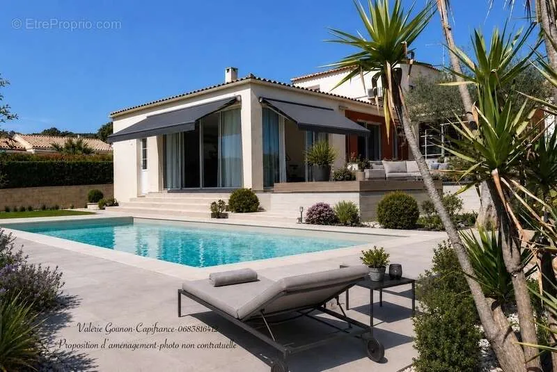 Bassein - Villa with Pool in Juvignac