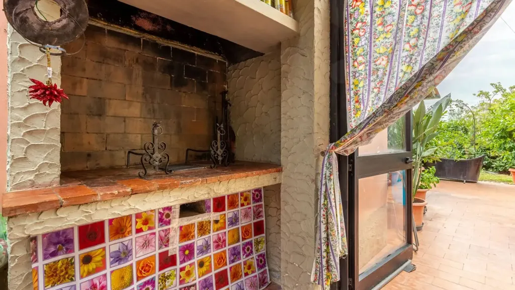 Terrass - Luxury Villa with Private Garden in Reggello