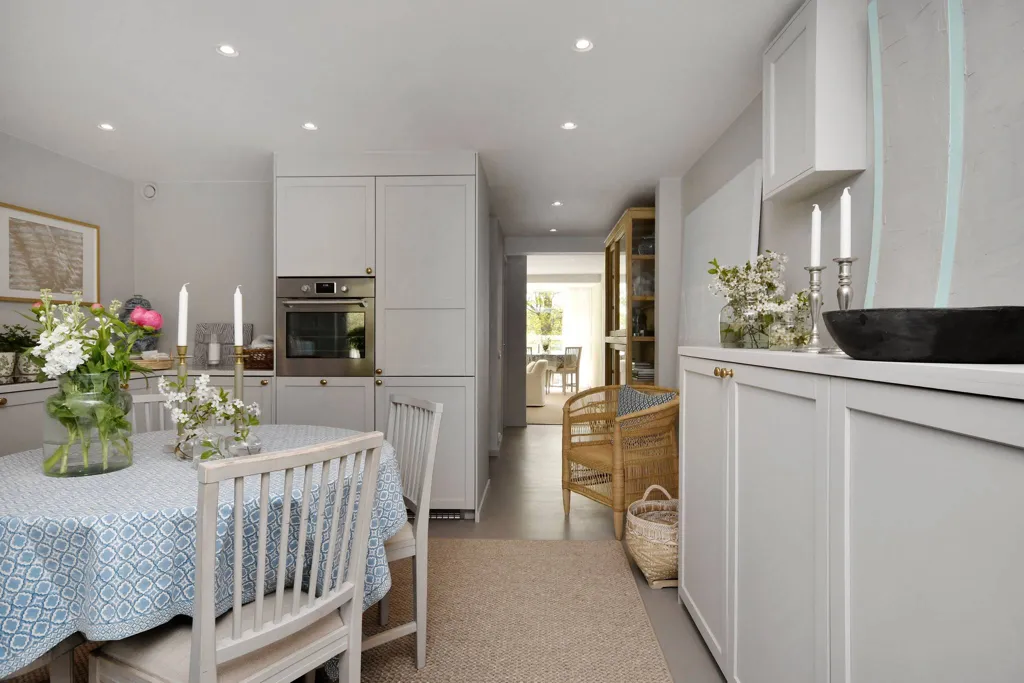 Sala da pranzo - Renovated Apartment with Sea View in Lidingö