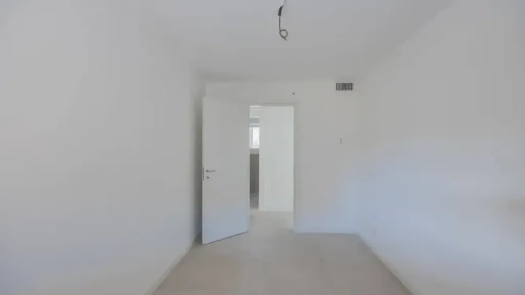 hallway_entrance