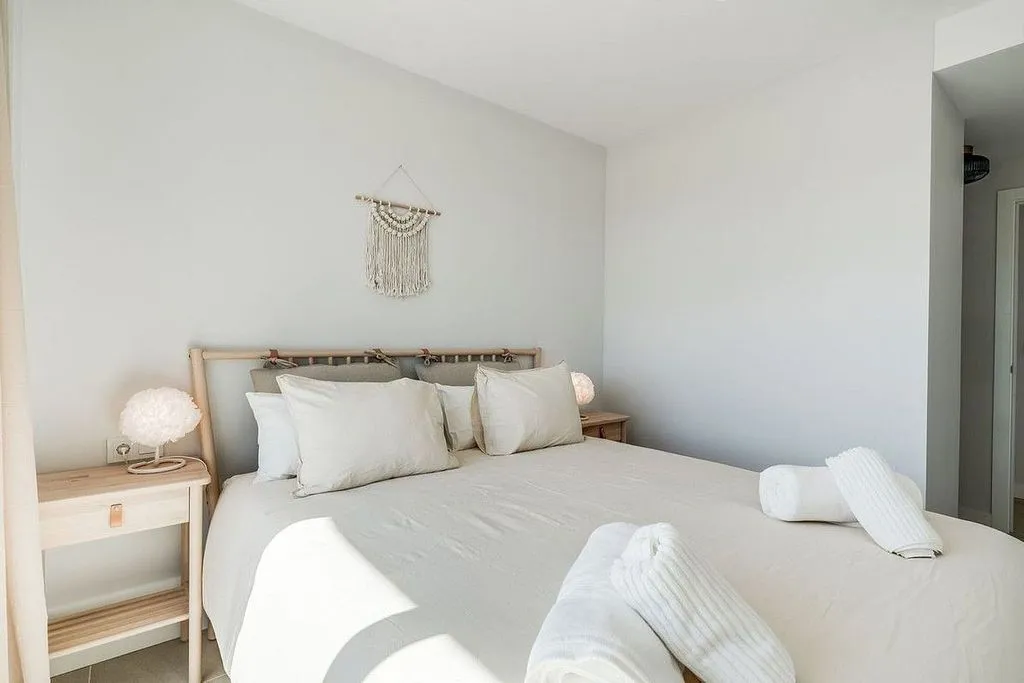 Magamistoad - Penthouse with Pool in Estepona Centre