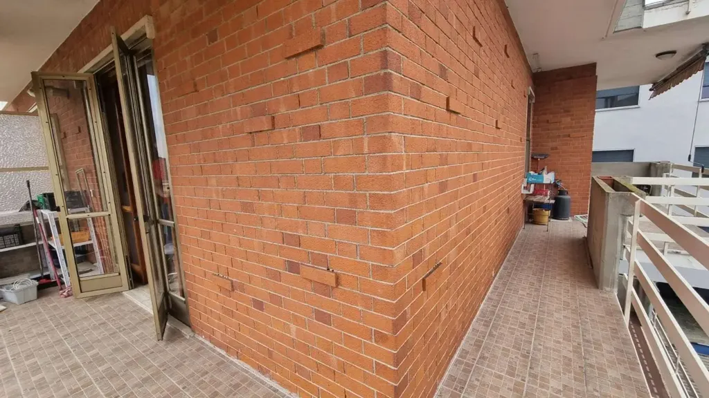 Balcon - Rearfacing Apartment with Balcony in Foglizzo