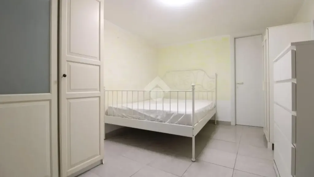 Camere da letto - Armed Studio with Garden in Labaro, Rome