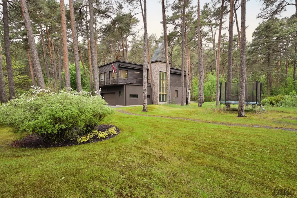 5-room house in Rīga