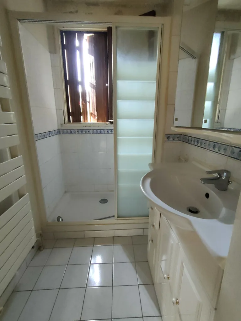 Vannitoad - House with Ample Storage in Vauhallan