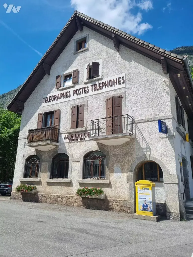 Välivaade - 10-Piece Maison with Post Office in Abondance