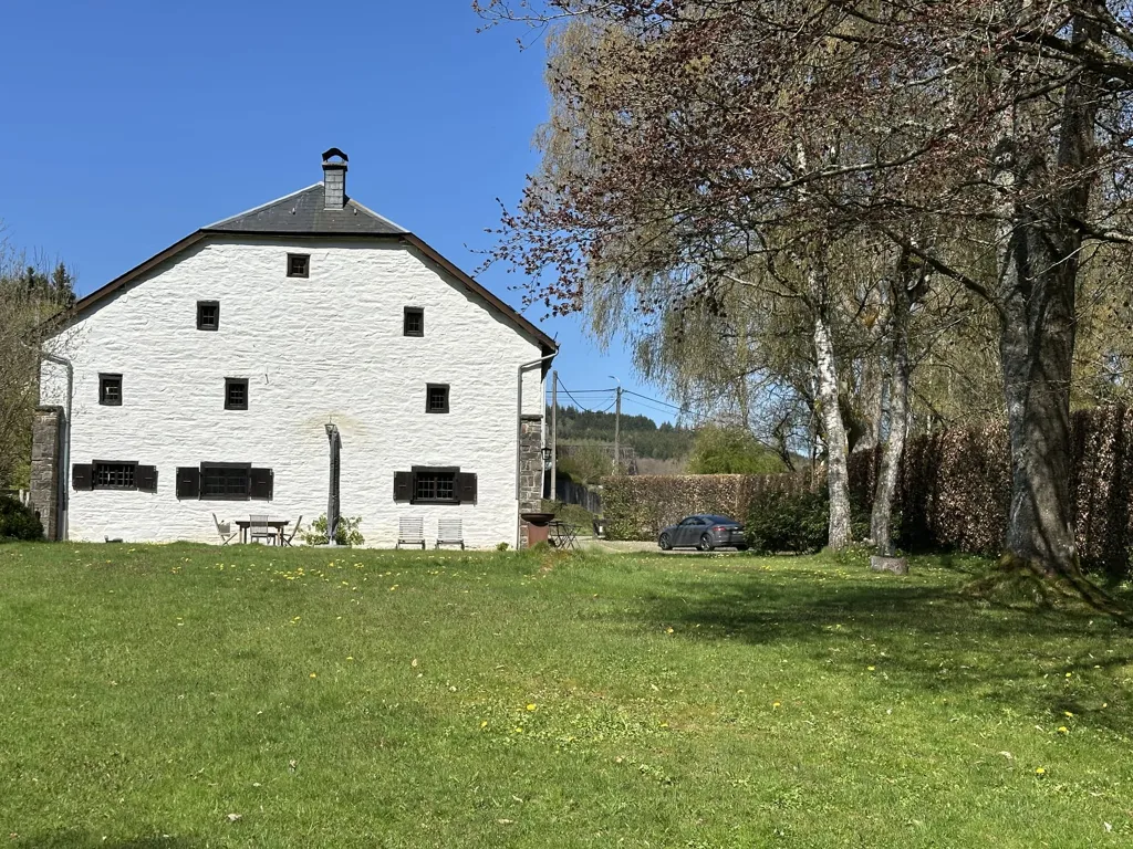 Välivaade - House with Garden in Lommersweiler, Sankt Vith