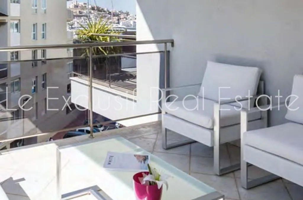 Terrazza - Apartment with Pool in Marina Botafoch, Ibiza