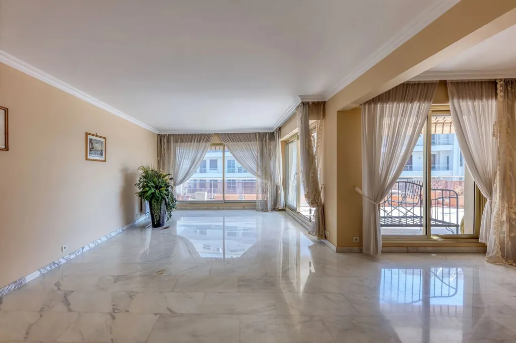 Séjour - Appartement Luxe avec Terrasses Panoramiques à Cannes