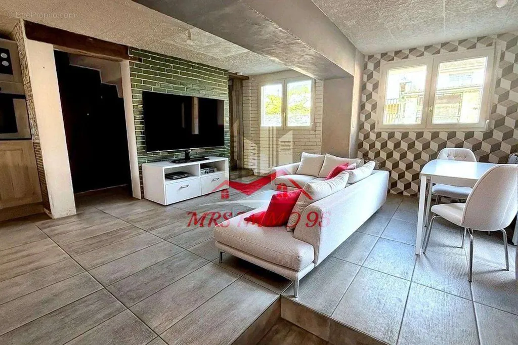 Séjour - Ensemble de 2 Maisons Triplex à Vémars