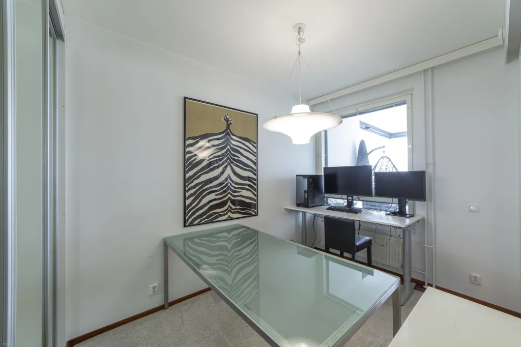 Kabinet - Tower Apartment with Sea View in Kivenlahti