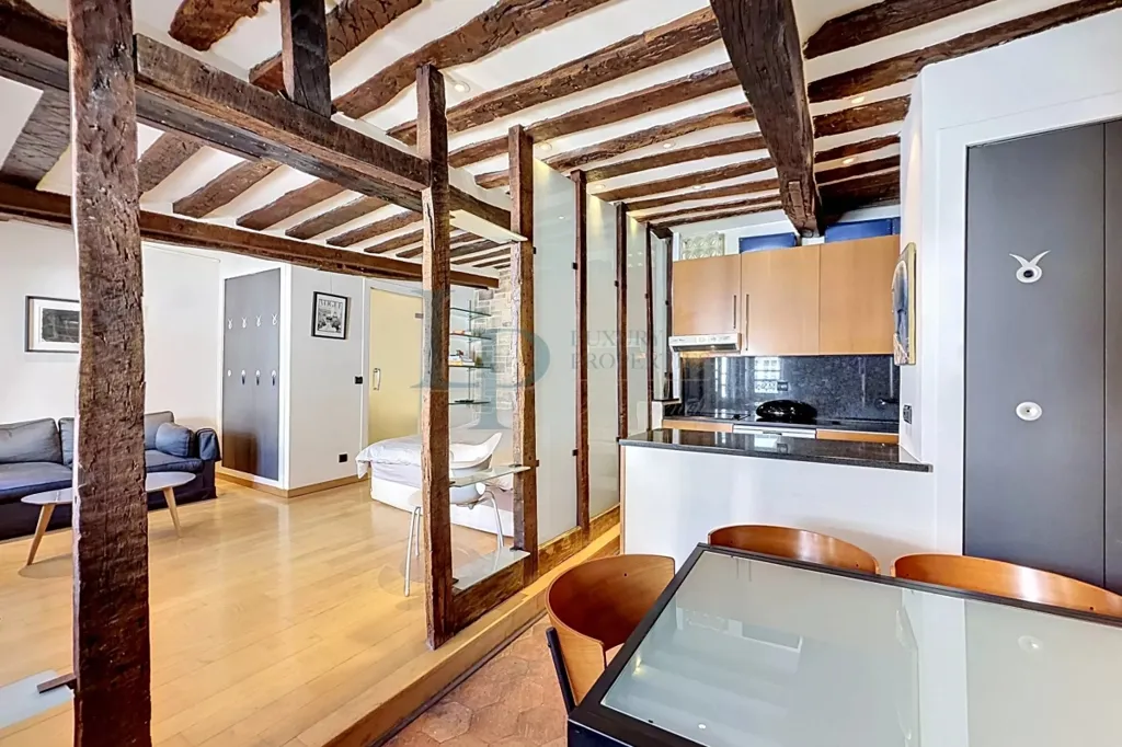Appartement 2 pièces à Paris 4ème