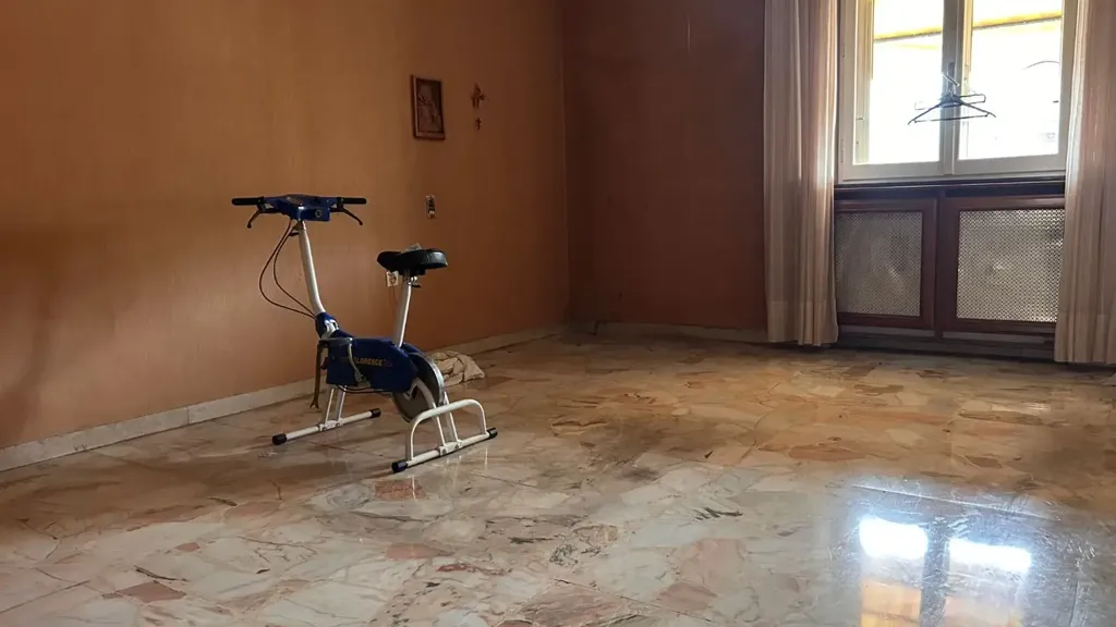 Pièces - Apartment with Terrace in Piacenza