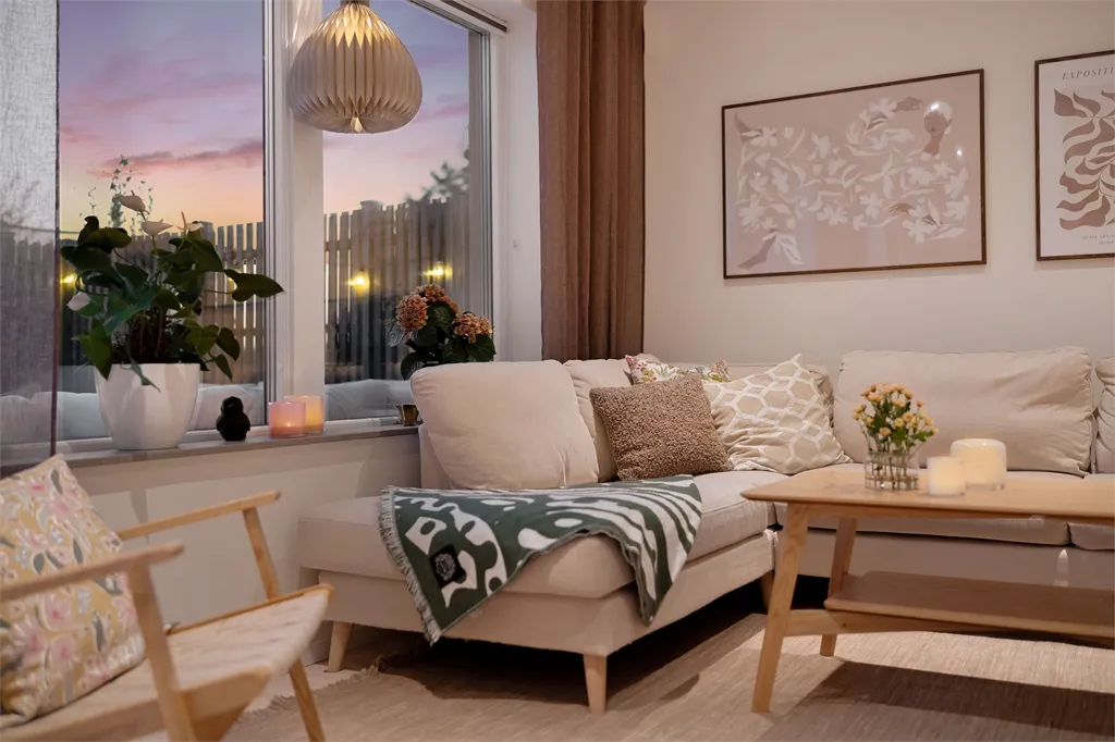 Living Room - Modern Villa with Garden in Sunny Location