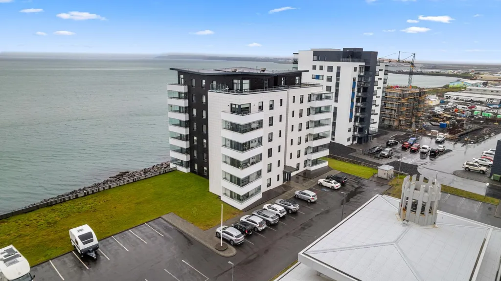 Õhuvaade - Apartment with Private Parking in Reykjavik