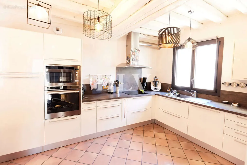 Maison 7 pièces à Vulaines-Sur-Seine
