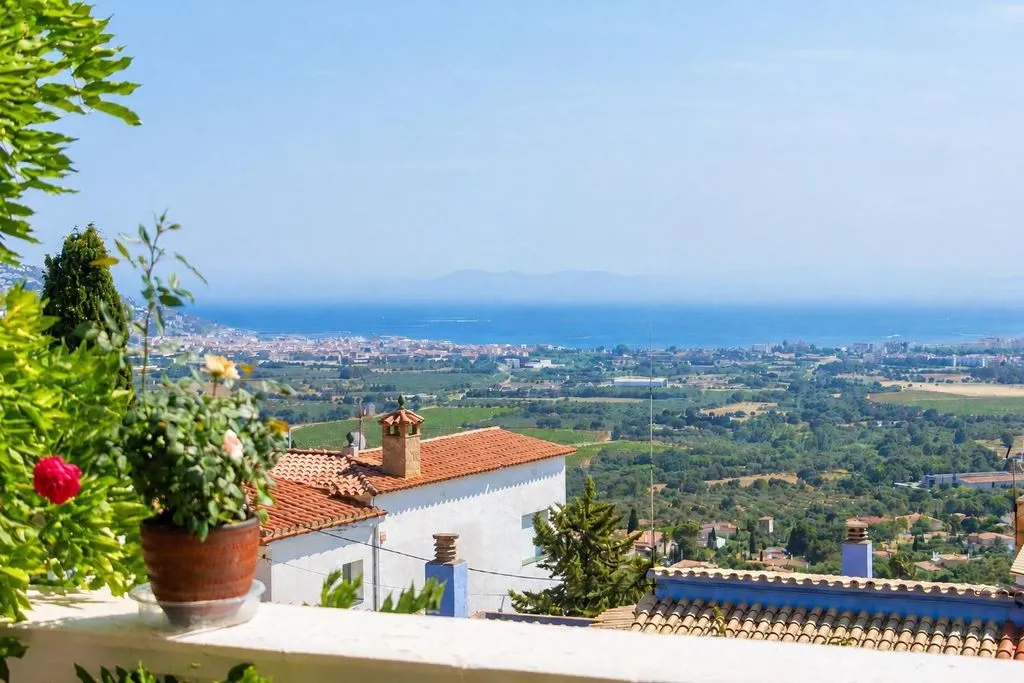 Terrace - Luxury House with Pool in Roses, Catalonia