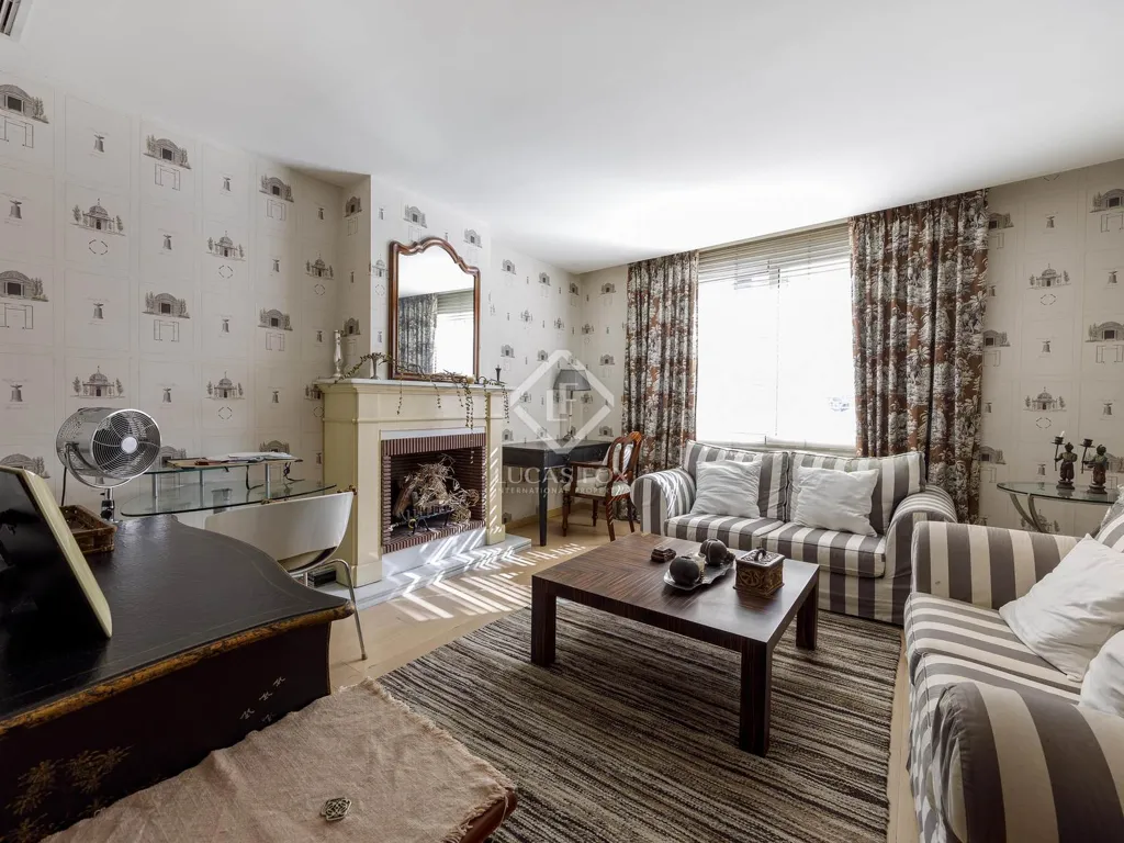Living Room - Refurbished Apartment with Terrace in Valencia