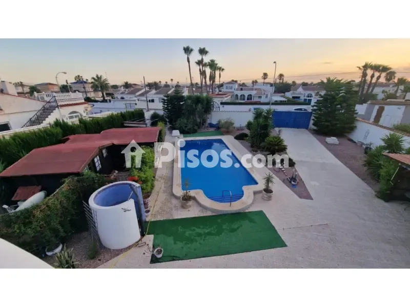 Bassein - Villa with Private Pool in La Siesta