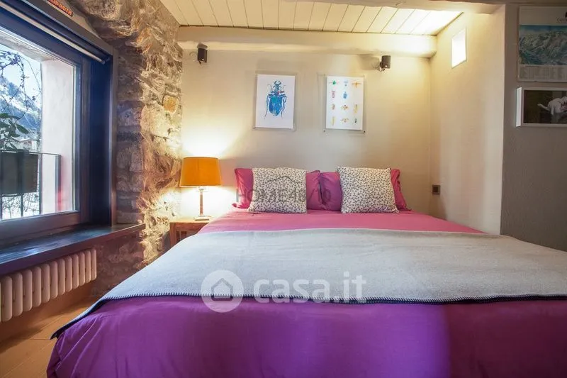 Chambres - Refurbished Triplex with Balcony in Courmayeur